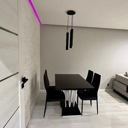 Apartament U Influencerow Лодзь Экстерьер фото